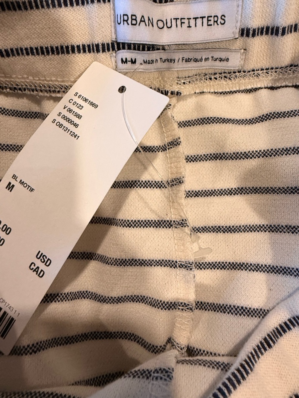 Urban Outfitters Cream & Black Striped Naomi Flare Knit Pants Medium NWT - Picture 9 of 9